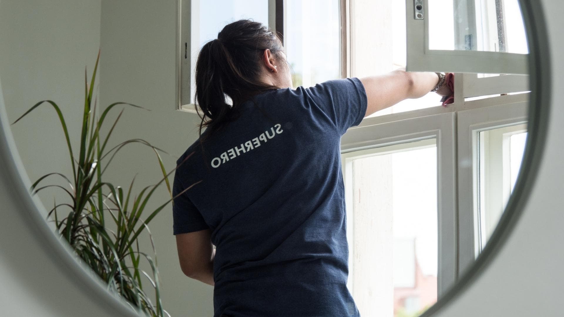 Fönsterputs till ett fast pris med nöjd-kund-garanti